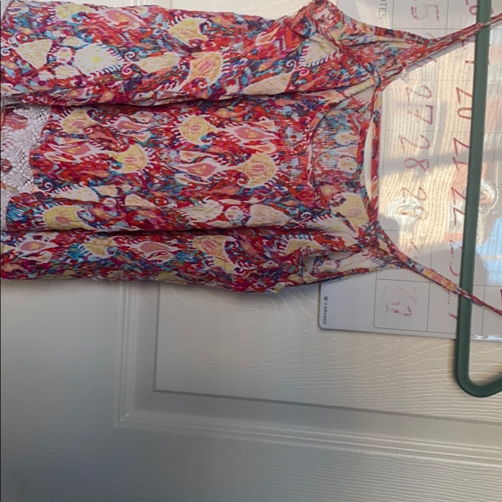 Top - Picture 2 of 2